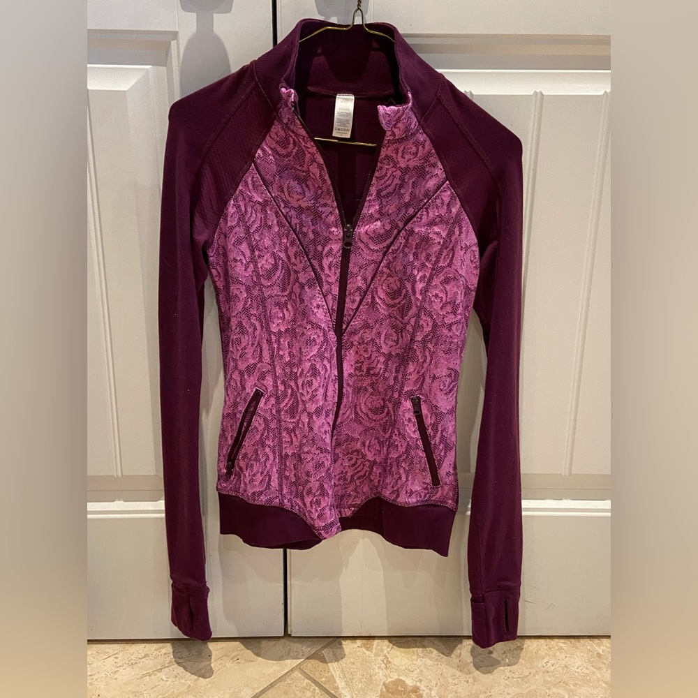 Lot of 3 girls Ivviva tops
